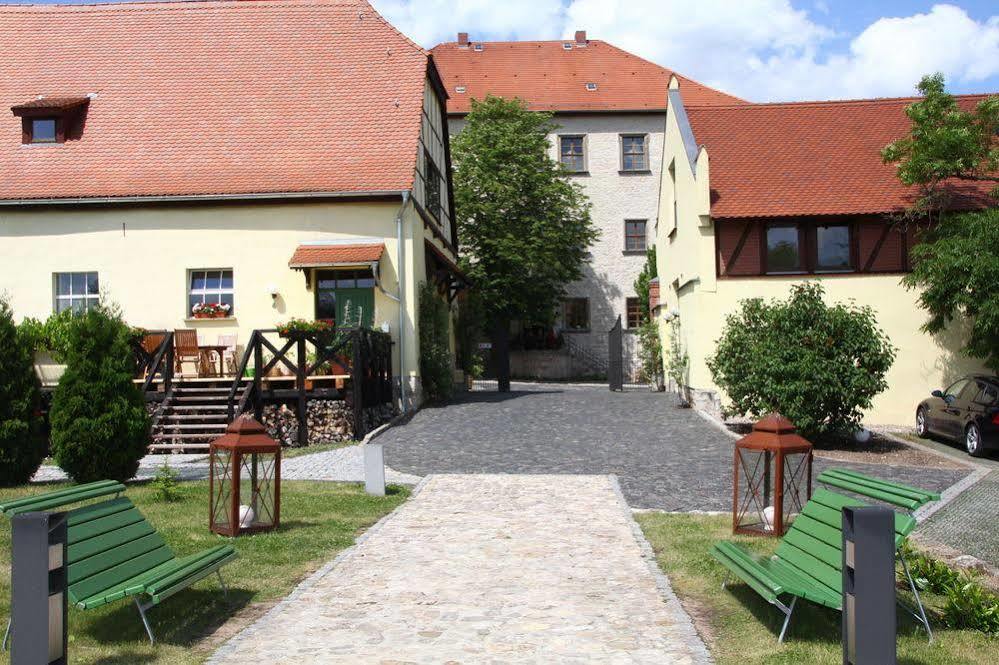 Resort Schloss Auerstedt Exterior photo